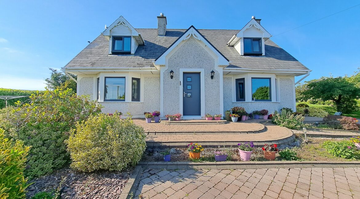 001a